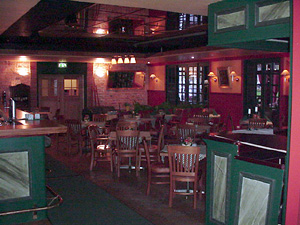 Restaurangen och baren